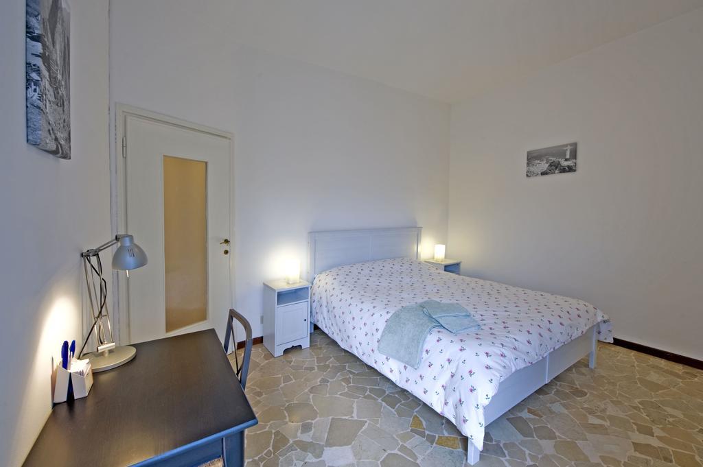Apartment Chiesarossa Mailand Zimmer foto